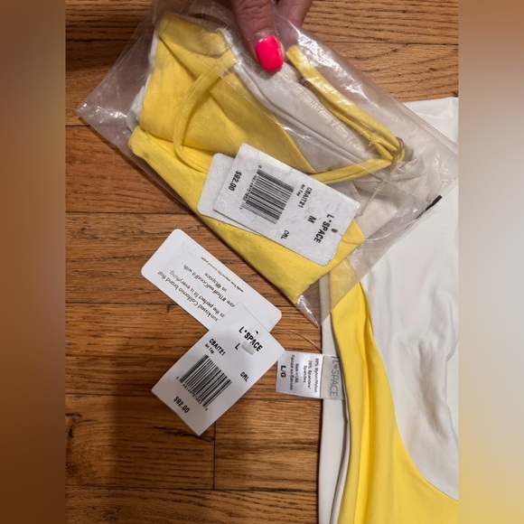 L*SPACE ARI BIKINI Top - Picture 7 of 7